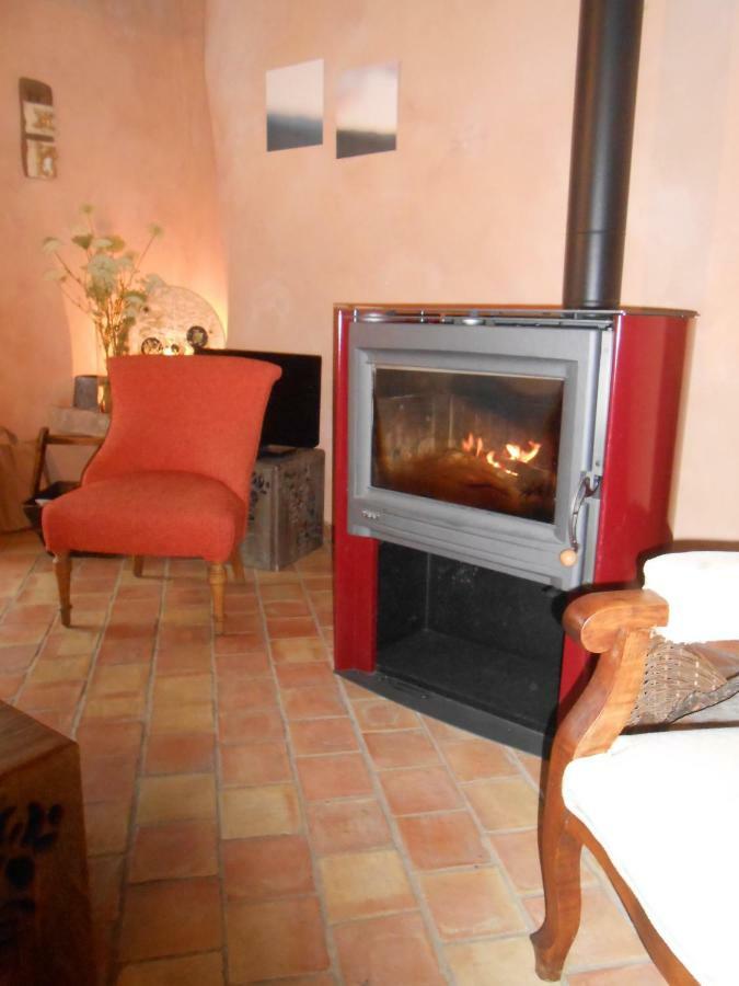 La Maison Derriere La Fontaine Buis-les-Baronnies Exterior foto